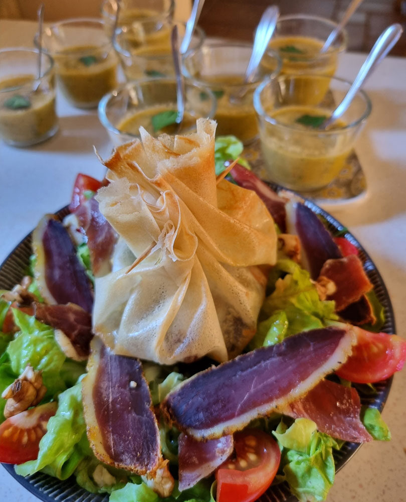 les chenes rouges chambres dhotes castelnaud milandes table dhotes cuisine maison 32