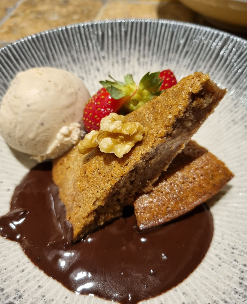 les chenes rouges chambres dhotes castelnaud milandes table dhotes cuisine maison 48